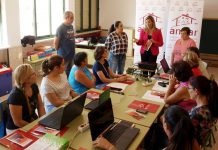 AMFAR celebra que el 85% de las alumnas de los cursos online progresa de forma positiva