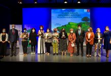 Kiwin Bio y El Campo de Asturias recogieron sus premios AFAMMER 2020