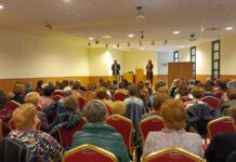 El IX Encuentro Anual de Asociaciones de Mujeres de Cangas del Narcea reúne a 170 vecinas de las 27 asociaciones del concejo