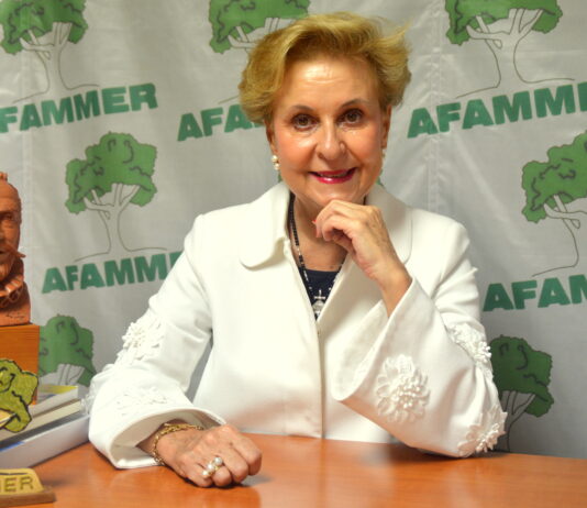 Sin familias no hay futuro, sin futuro no hay pueblos