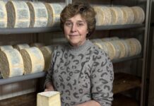 Moni Suárez de Quesería La Desña: “En Onís hay mucha tradición quesera y aunque es un producto muy sacrificado, es rentable”